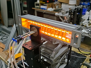 告別熱風(fēng)痛點(diǎn)！線型聚焦加熱器，重新定義HDPE加強(qiáng)筋焊接標(biāo)準(zhǔn)